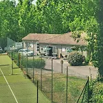 Getaway Near With Pool Monclar-de-Quercy