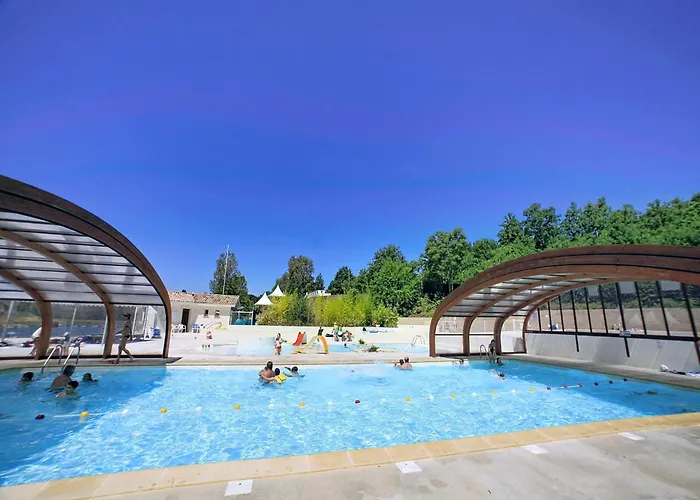 بيت للعطل Getaway Near With Pool مونكلار دو كيارْسي