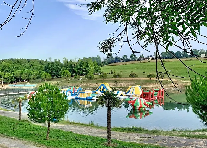 Getaway Near With Pool * مونكلار دو كيارْسي