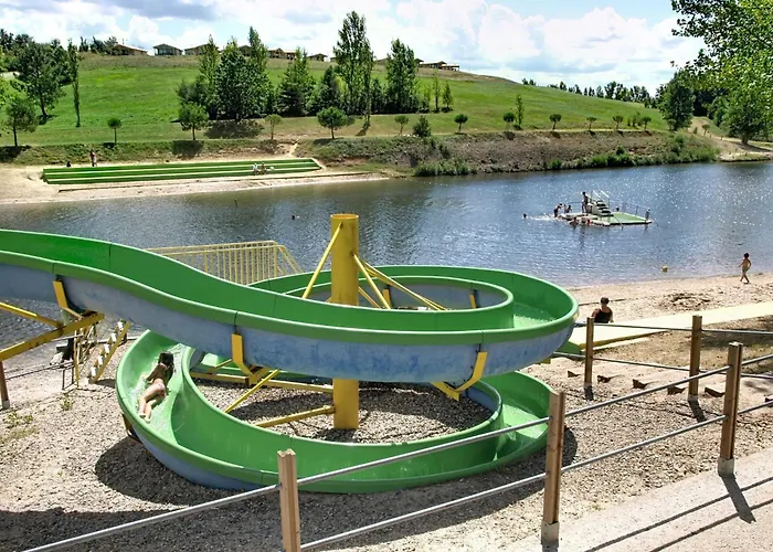 Getaway Near With Pool *